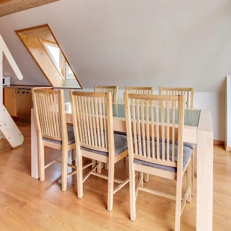 아파트 Apartment Lissa - 2-4Km From The Sea By Interhome